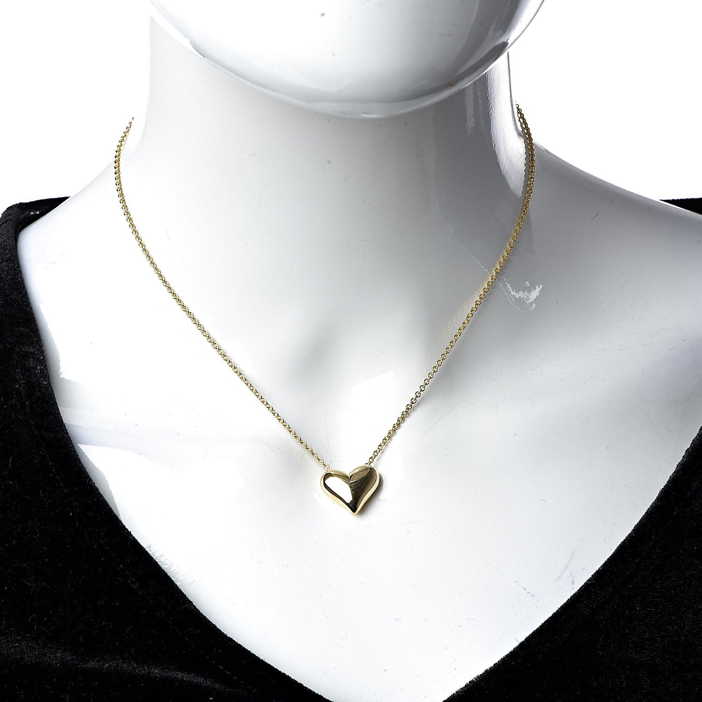 18K Yellow Gold Large Puff Heart Pendant Necklace