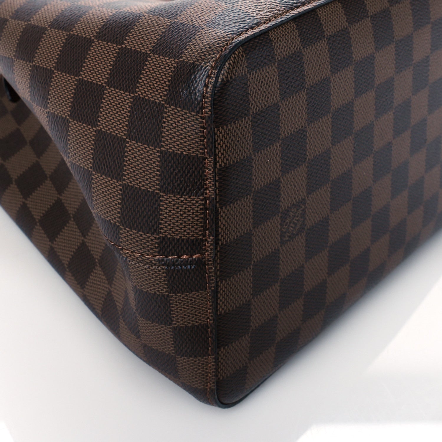 Louis Vuitton Damier Ebene Neonoe MM Cherry Berry 8 of 9