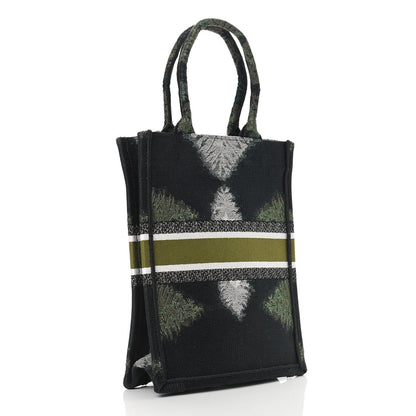Christian Dior Canvas Tie And Dior Vertical Book Tote Green Multicolor 4 of 11