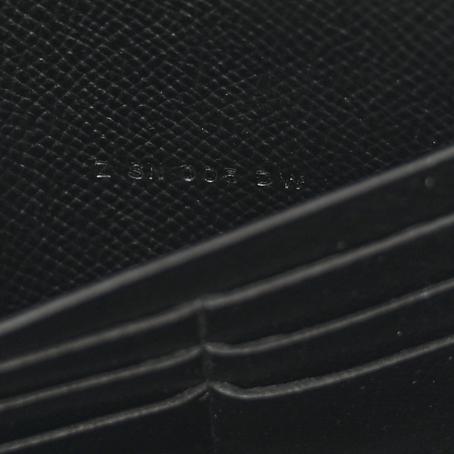Epsom Constance Wallet To Go Black