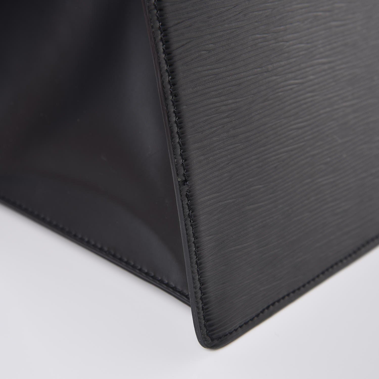 Louis Vuitton Epi Riviera Black 9 of 9