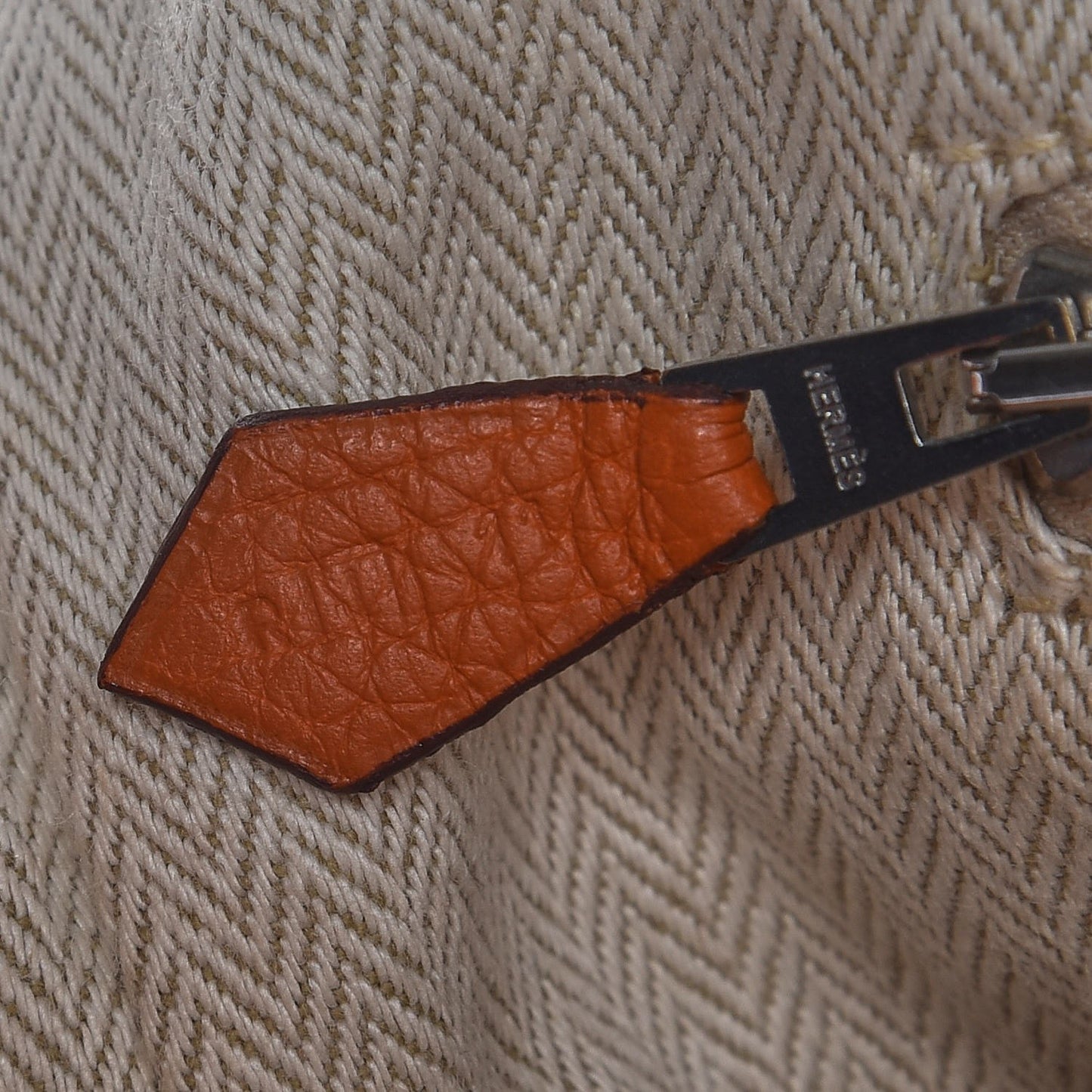 Taurillon Clemence Massai PM Orange