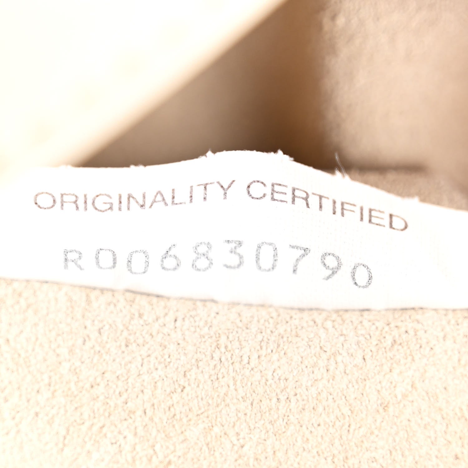 Bottega Veneta Silky Calfskin Medium Ciao Ciao Ecru 7 of 10