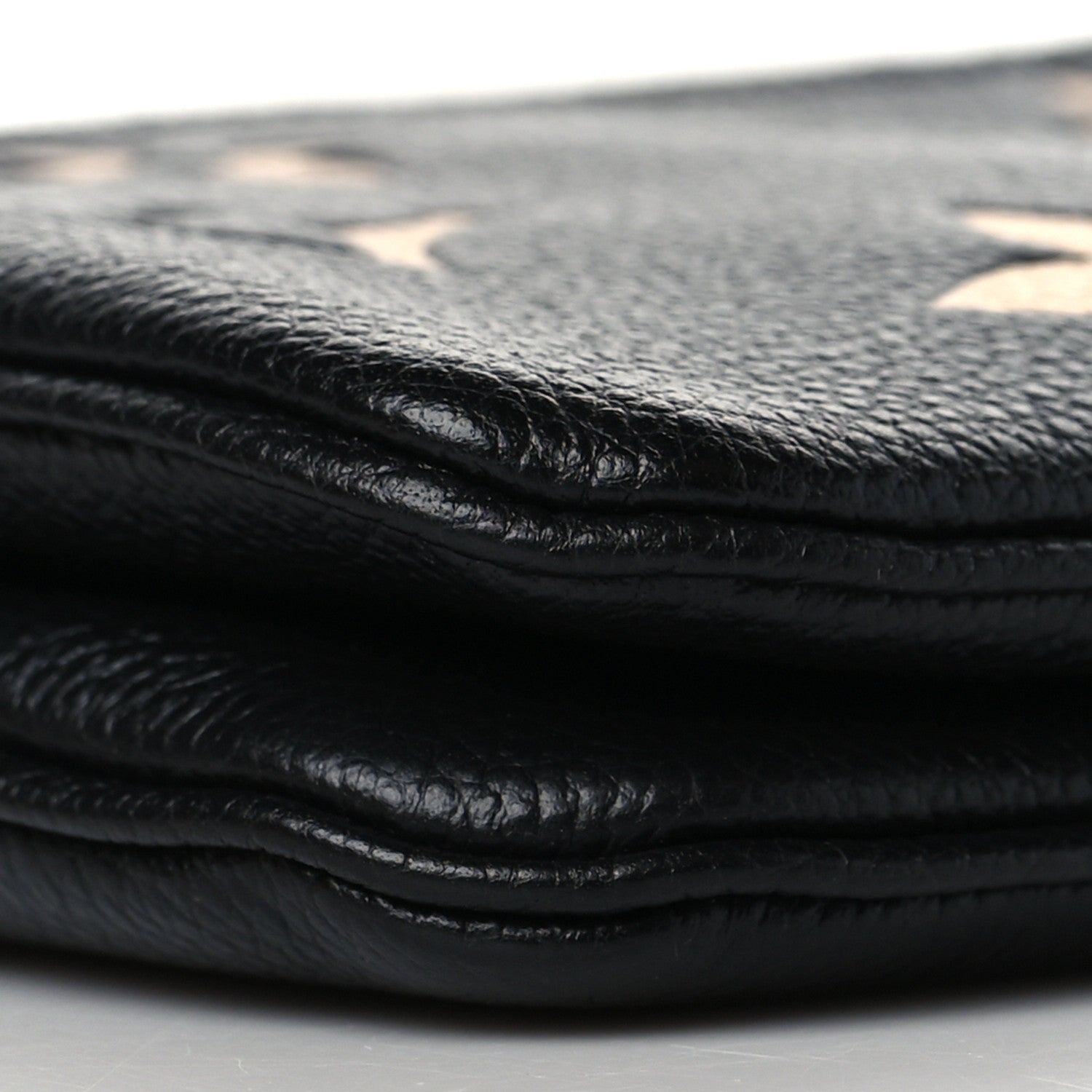 Louis Vuitton Empreinte Monogram Giant Double Zip Pochette Black Cream 9 of 11