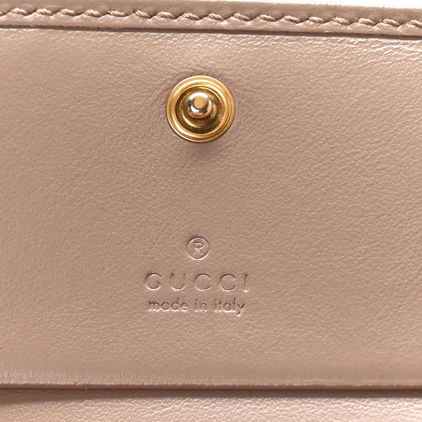 Calfskin Matelasse GG Marmont Card Case Wallet Porcelain Rose