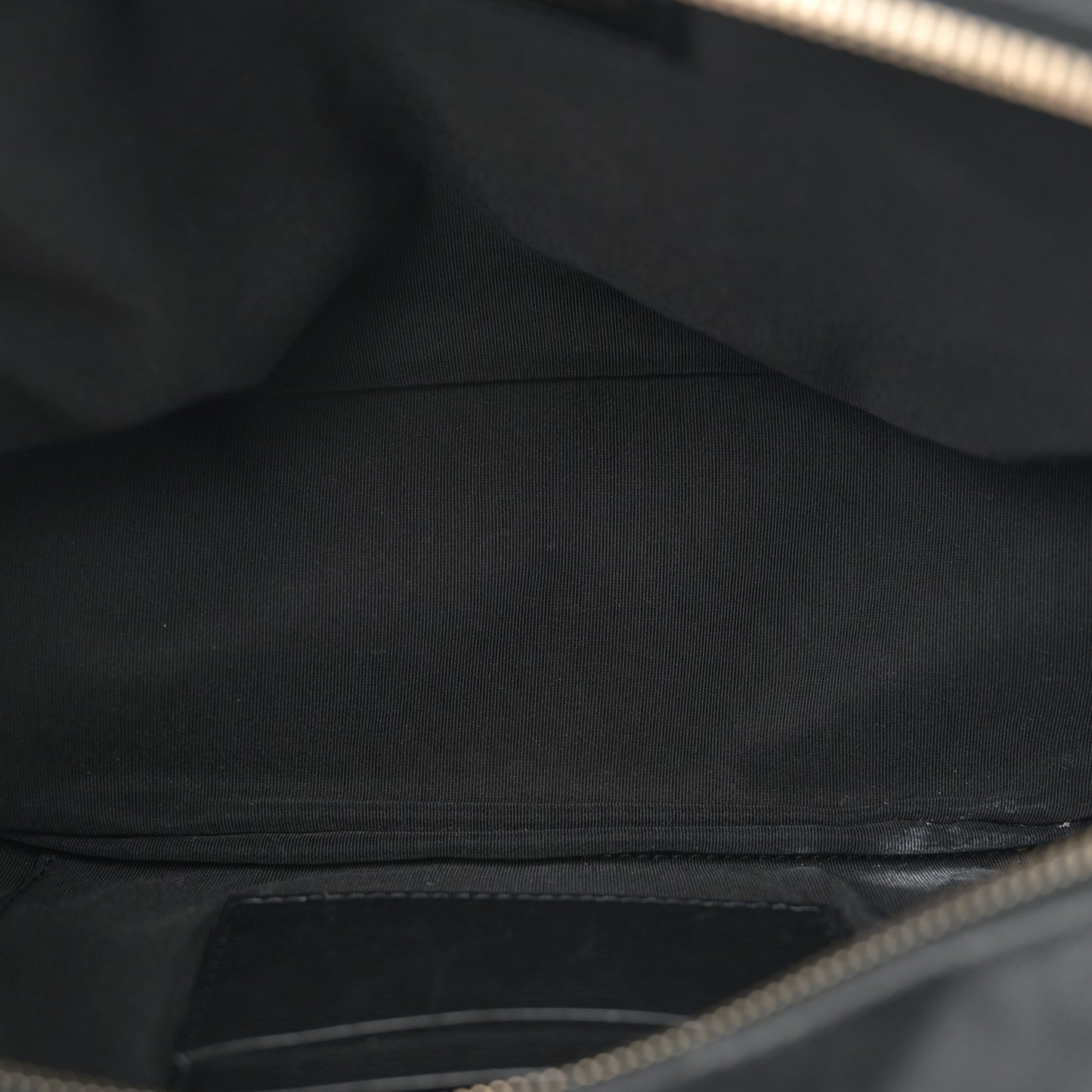 Calfskin Quilted CC Medium Vanity Case Black