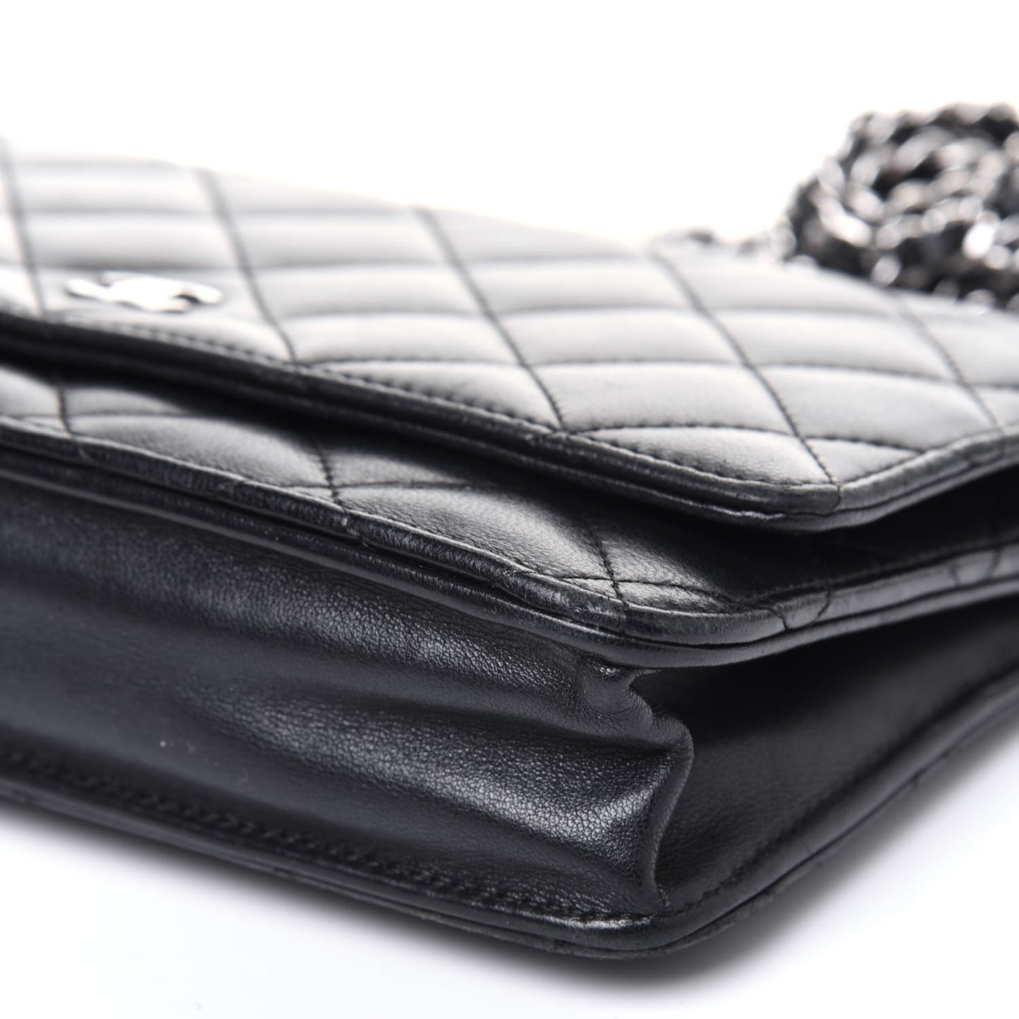 Lambskin Quilted Wallet On Chain WOC Black