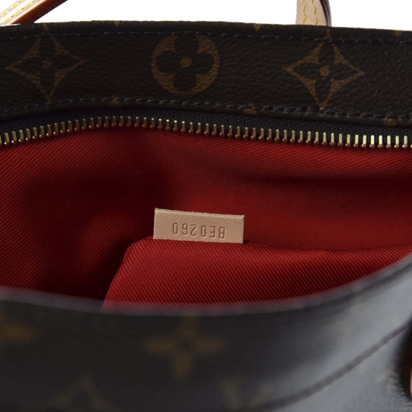 Monogram Carry It