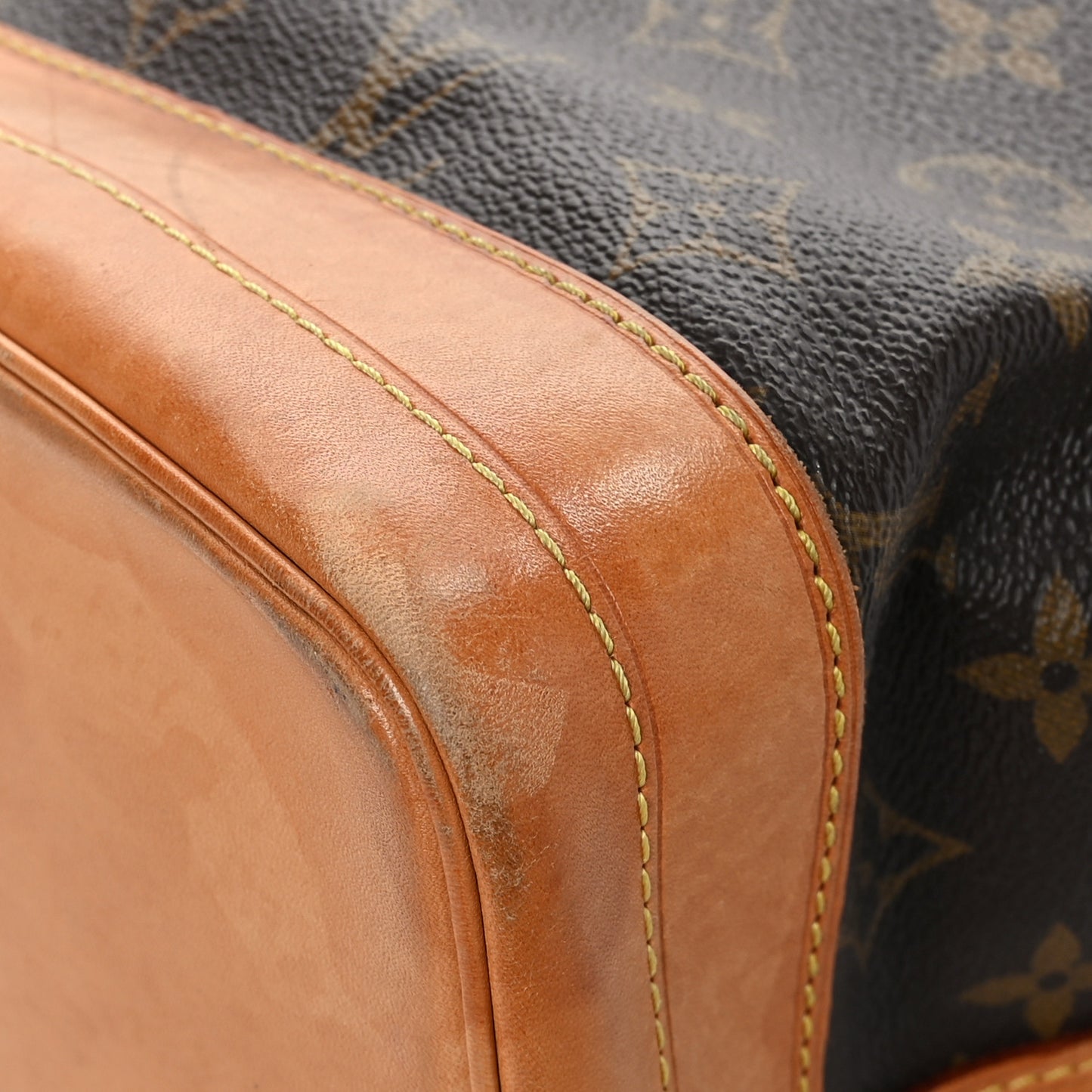 Monogram Noe