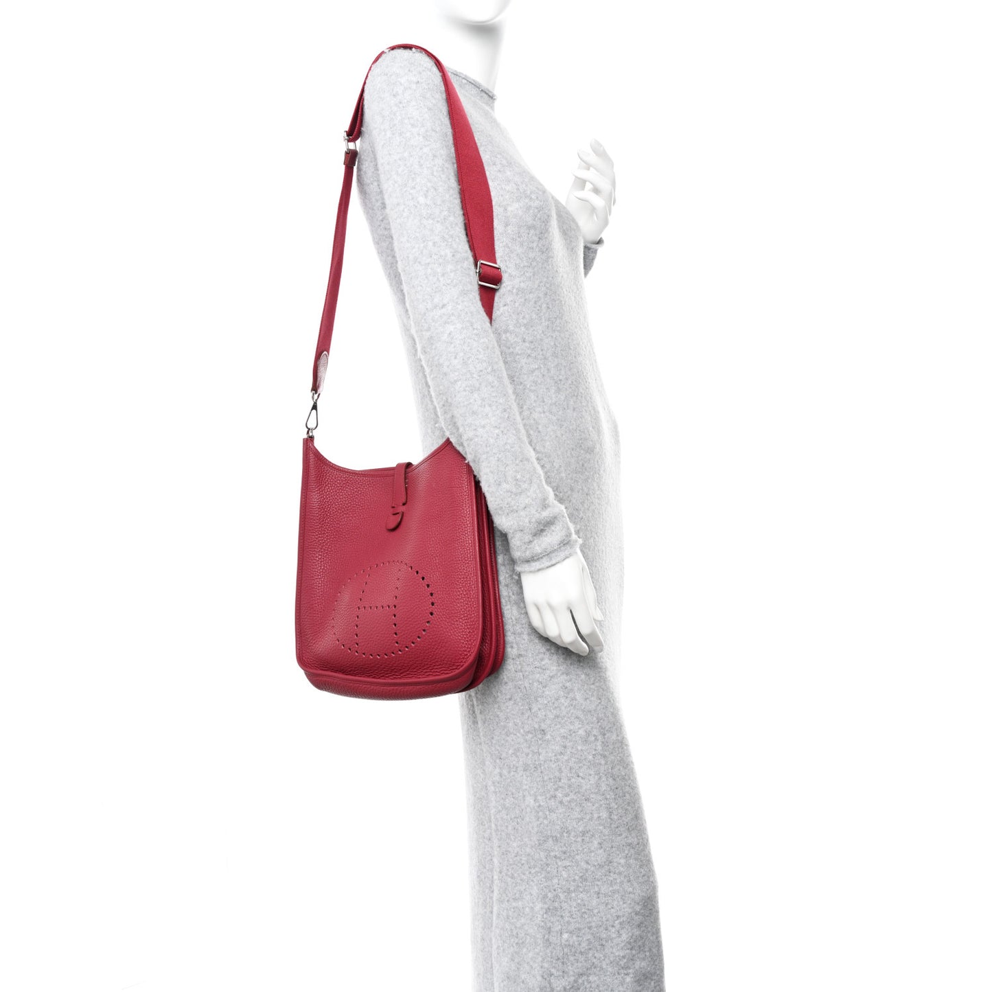 Taurillon Clemence Evelyne III PM Rubis