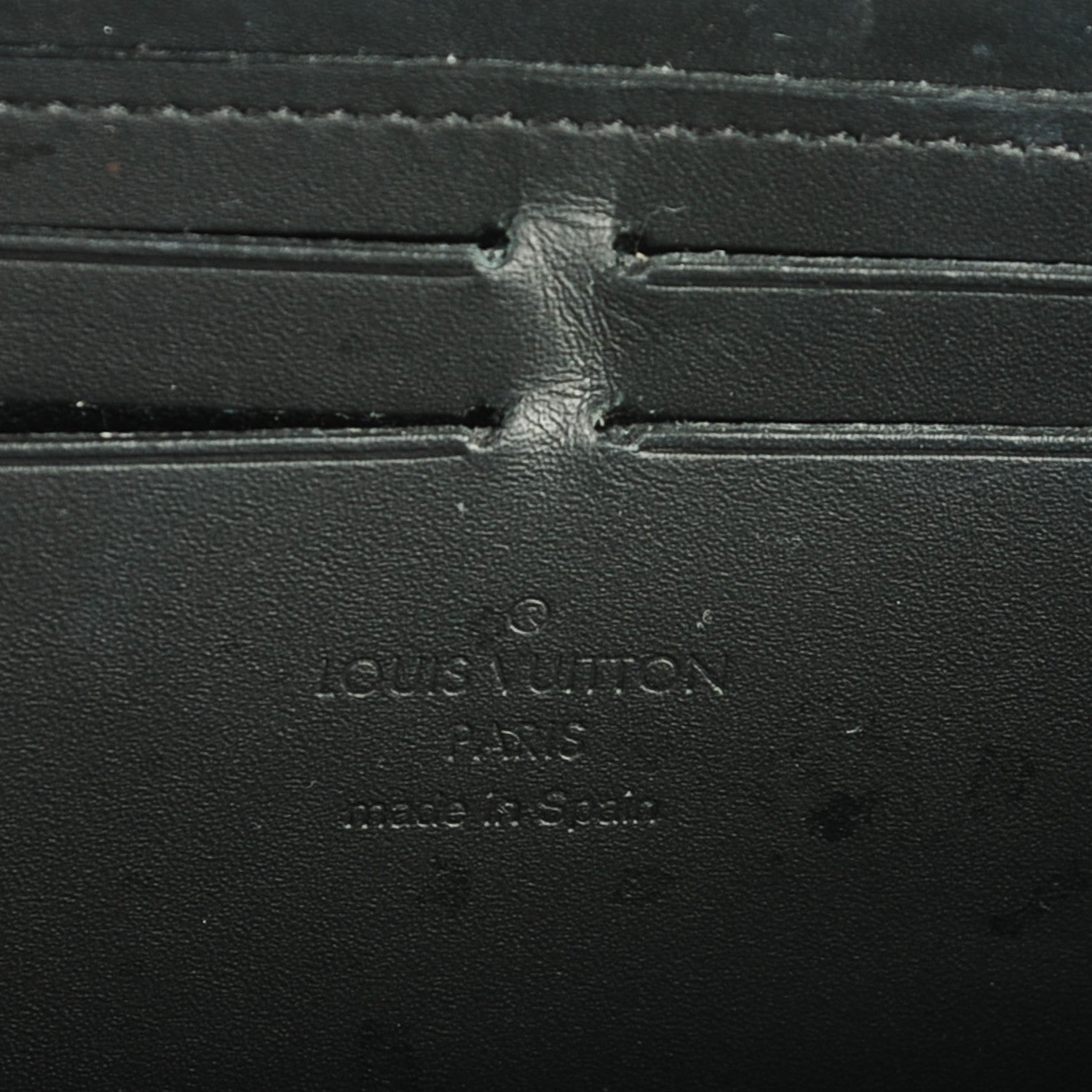 Louis Vuitton Vernis Clemence Wallet Black 6 of 7