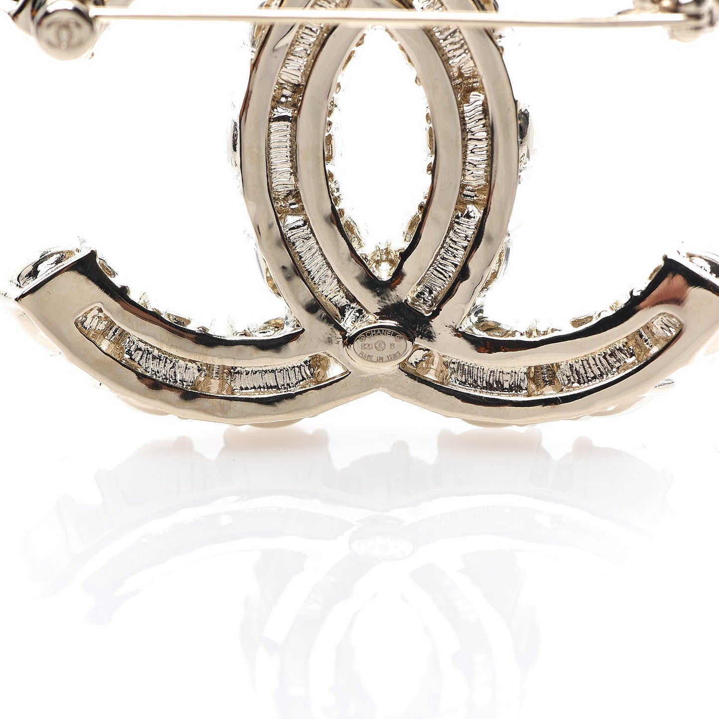 Crystal Pearl CC Dazzling Domino Brooch Gold