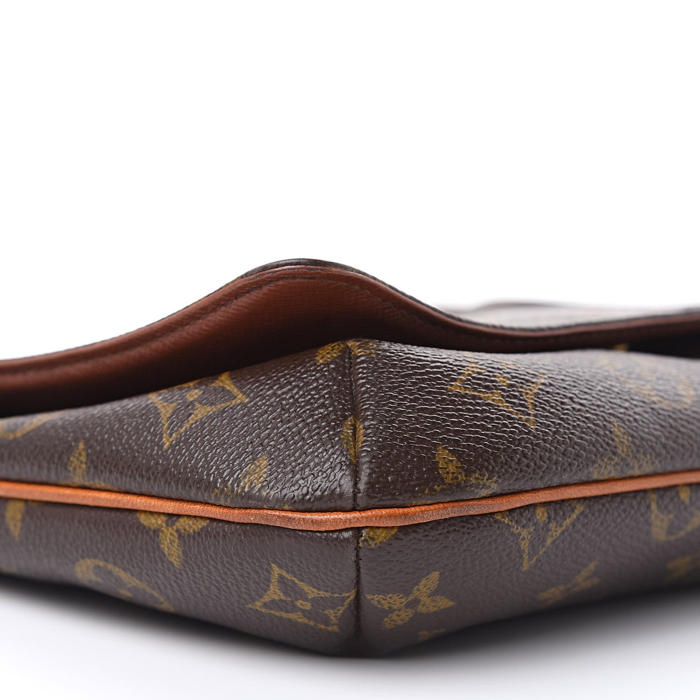 Monogram Musette Tango