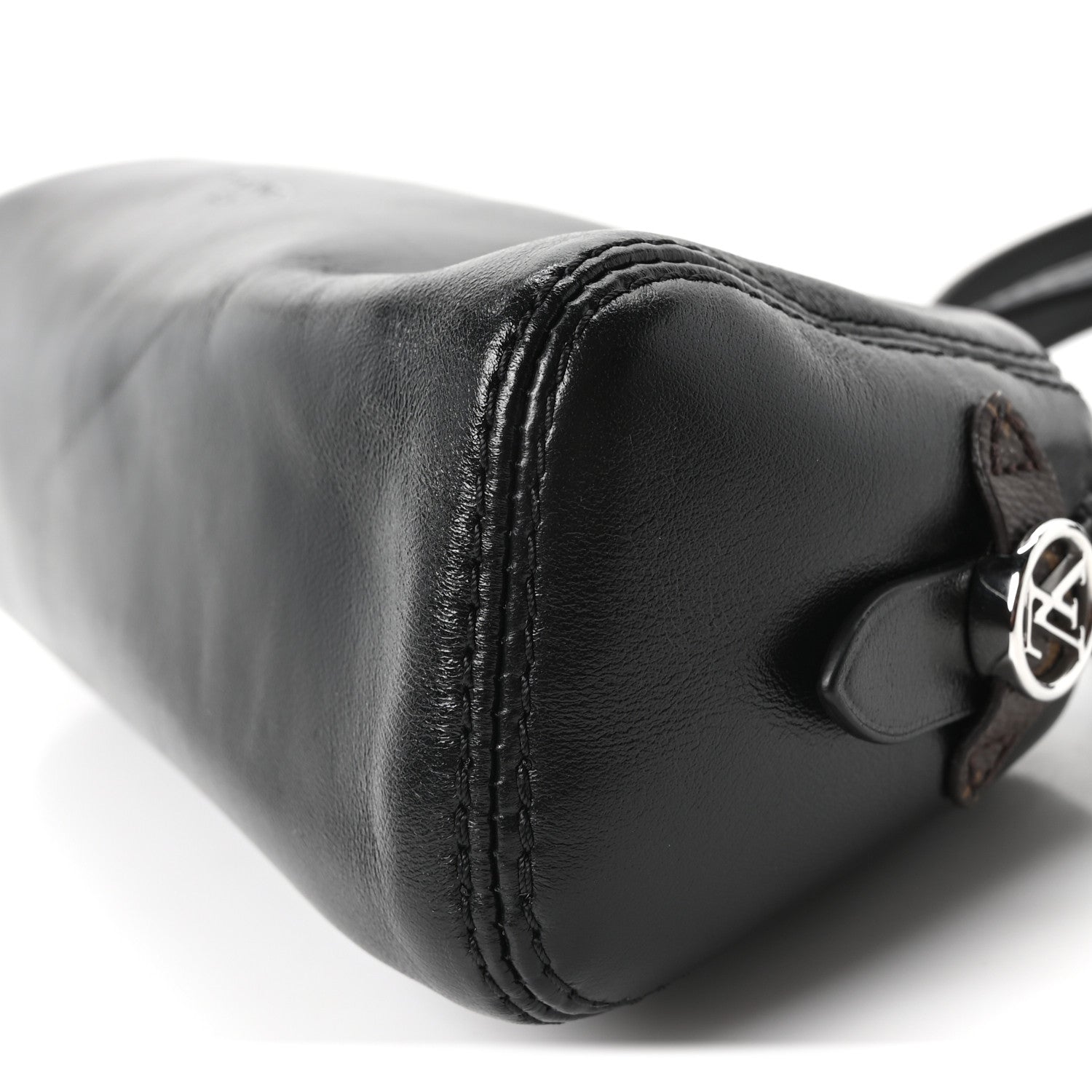 Louis Vuitton Lambskin Pochette Vibe Black 9 of 9