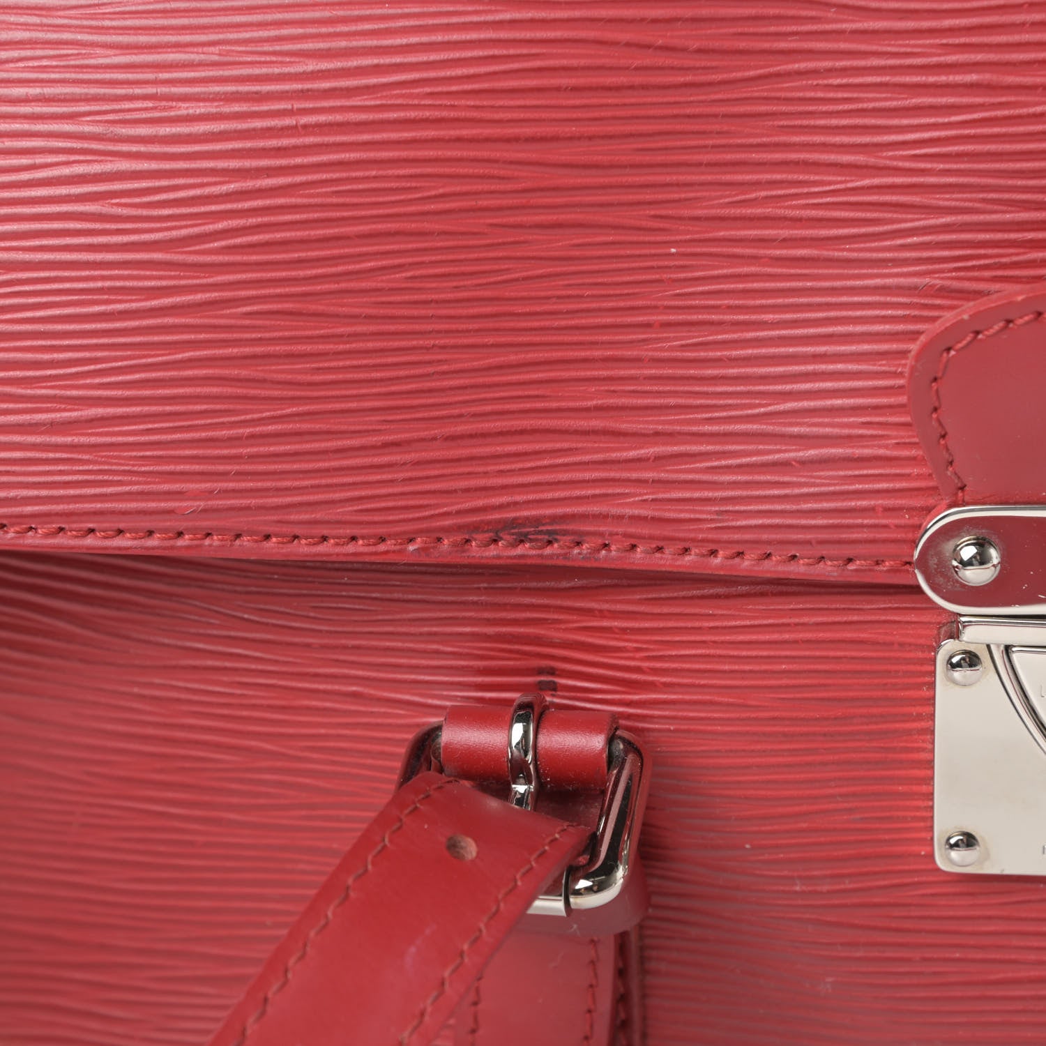Louis Vuitton Epi Segur MM Rouge 18 of 20
