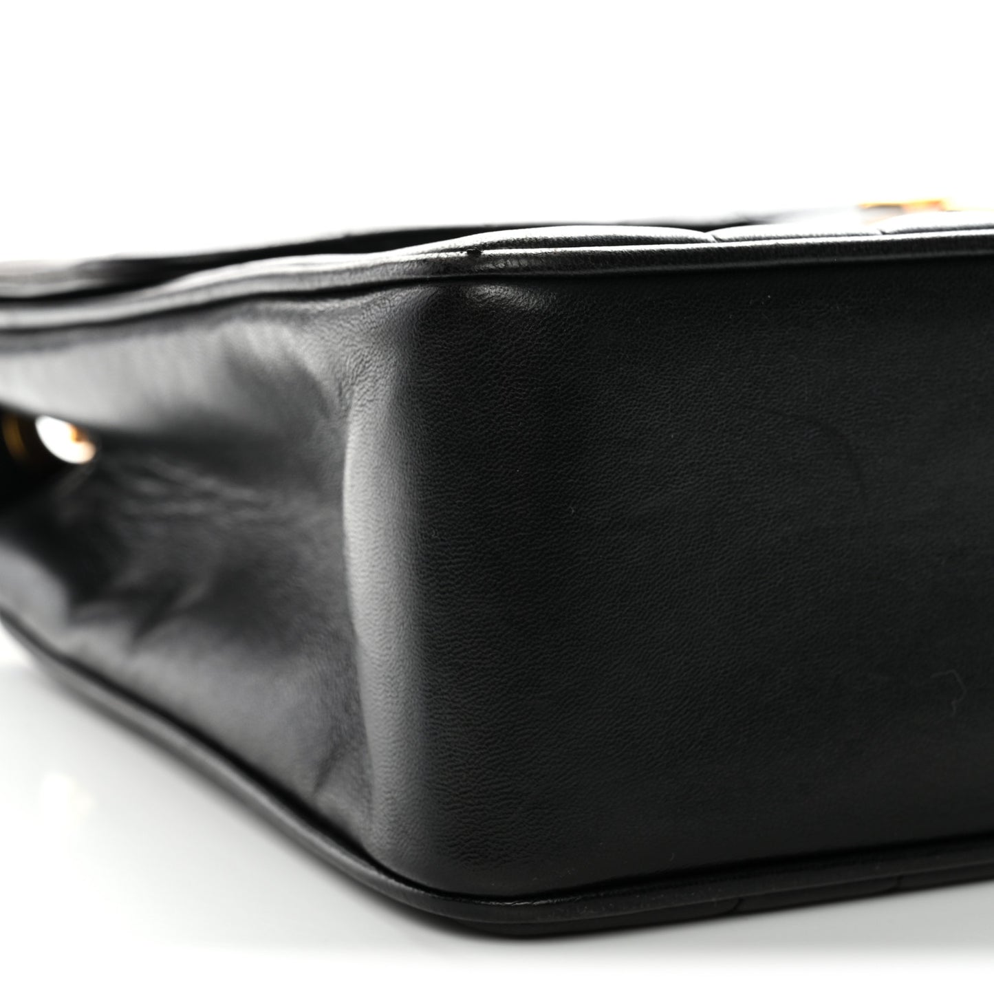 Lambskin Vertical Quilt Jumbo Single Flap Black