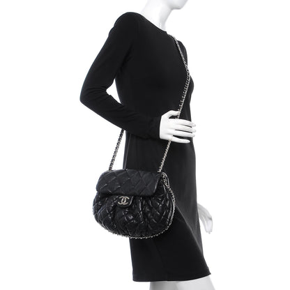 Chanel Washed Lambskin Quilted Medium Chain Around Messenger Black 2 of 8