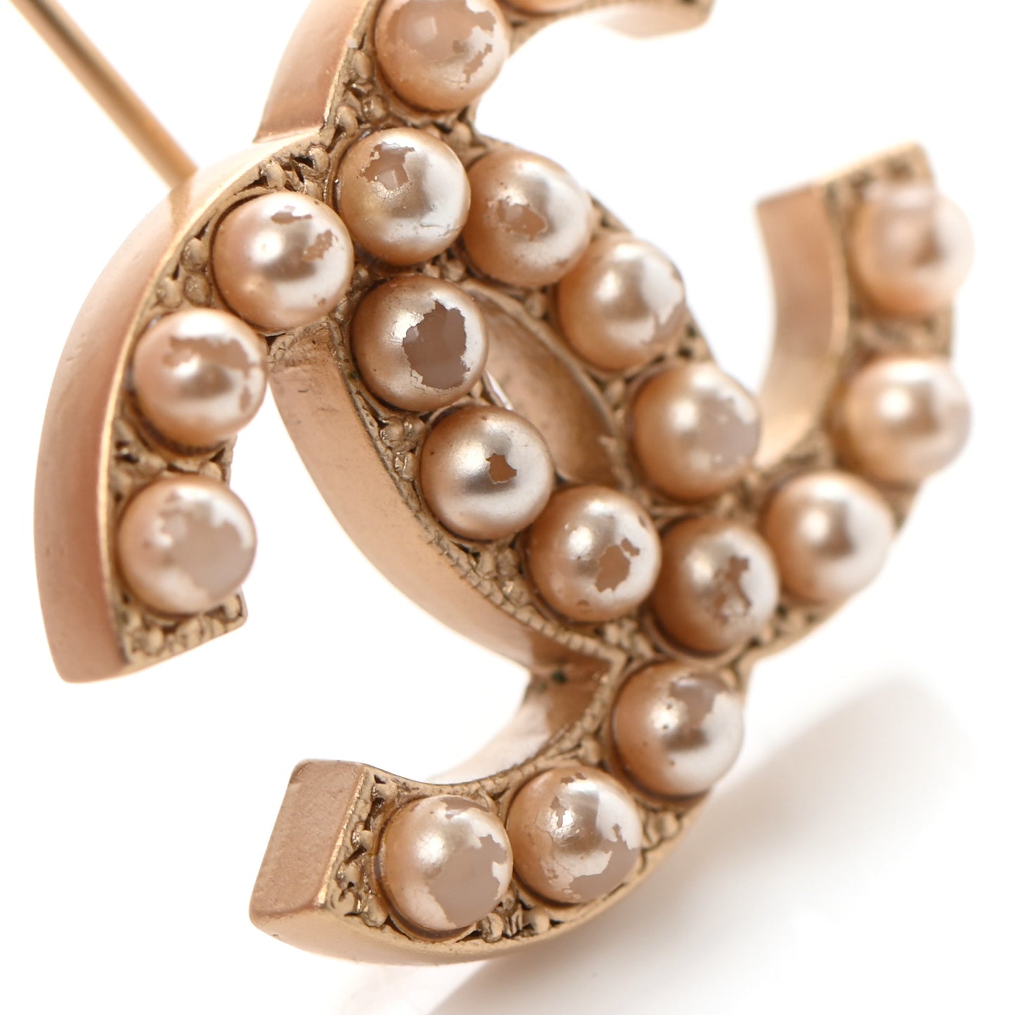Pearl CC Brooch Gold