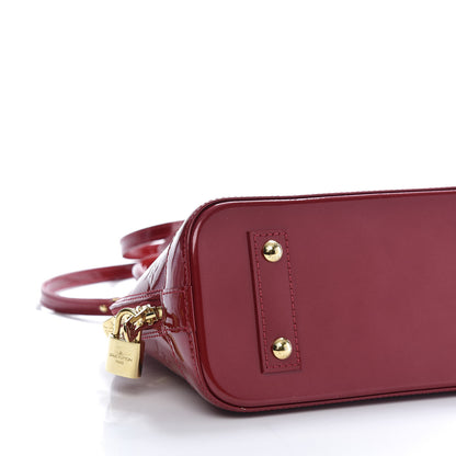 Louis Vuitton Vernis Alma BB Pomme D'Amour 6 of 10