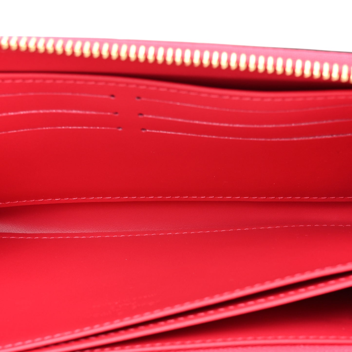 Vernis Valentine Zippy Wallet Fuchsia Neon