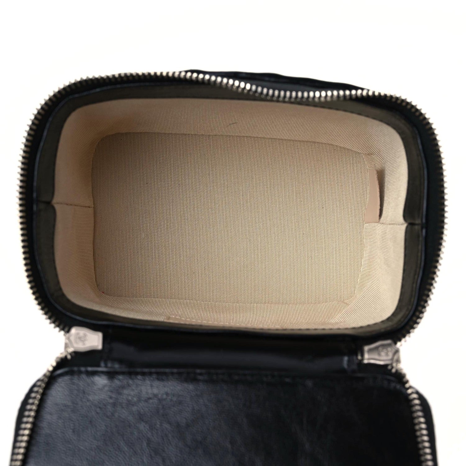 Chanel Calfskin Raffia Small Vanity Case Bag Black Beige 8 of 10