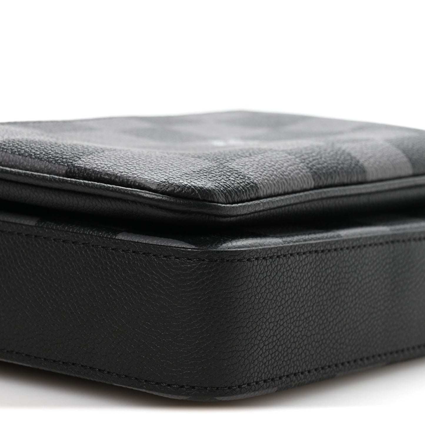 Damier Graphite 3D Trio Messenger