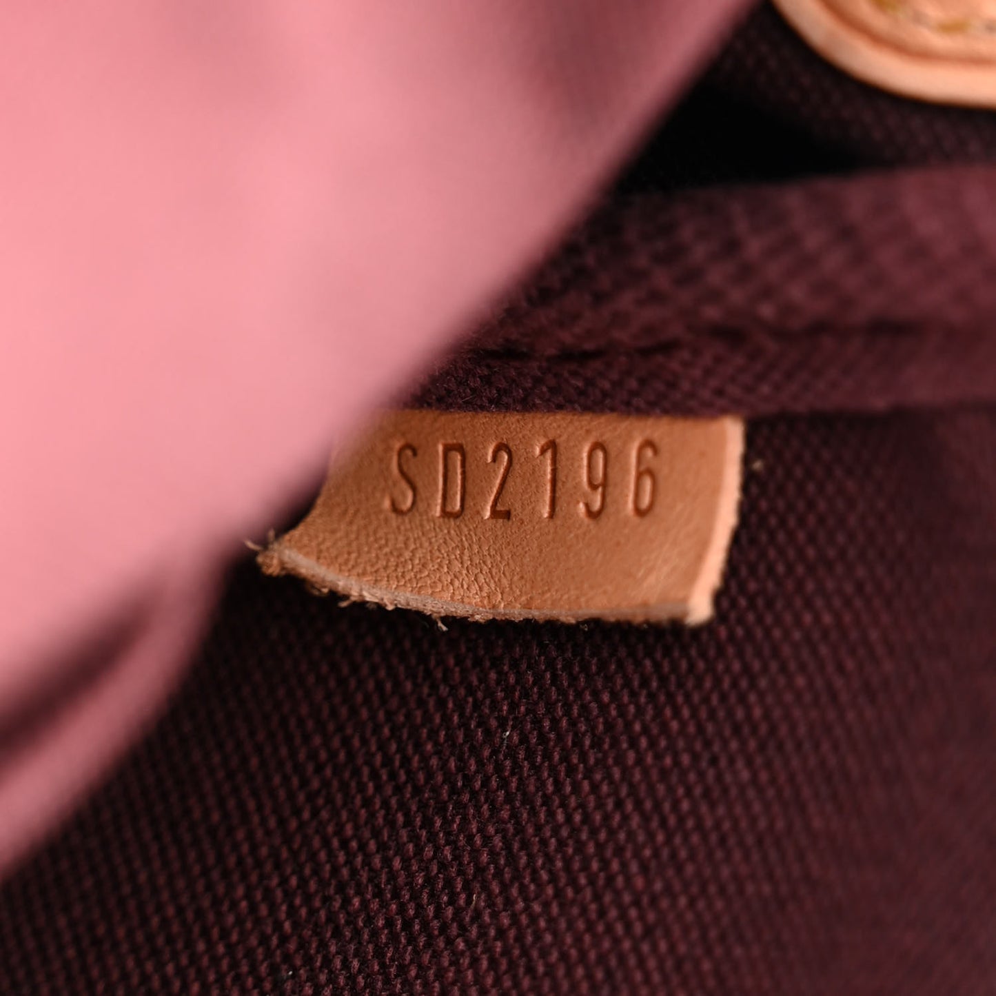 LOUIS VUITTON Monogram Favorite MM