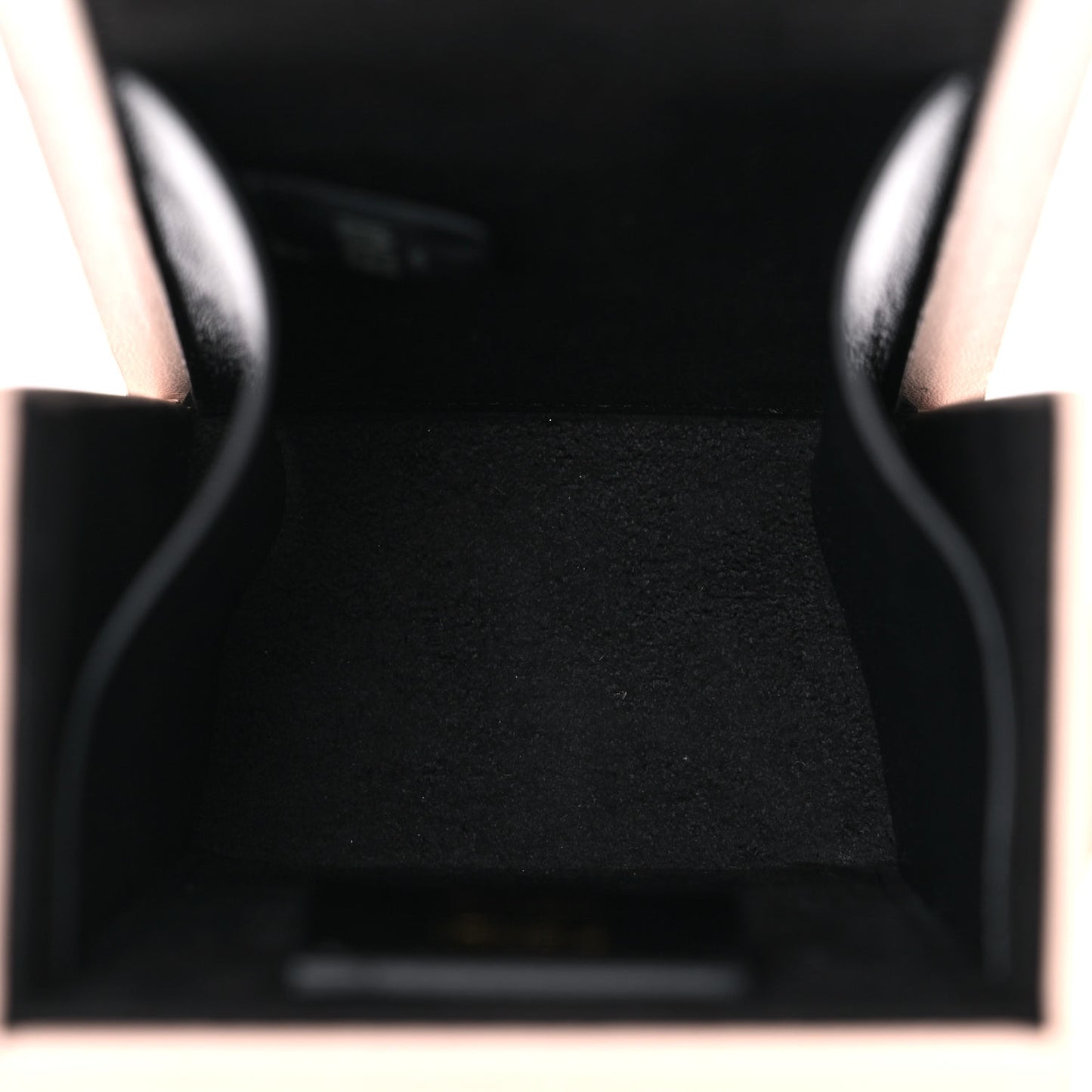 Vitello Fluffy Logo Vertical Box Rosa Quarzo Black