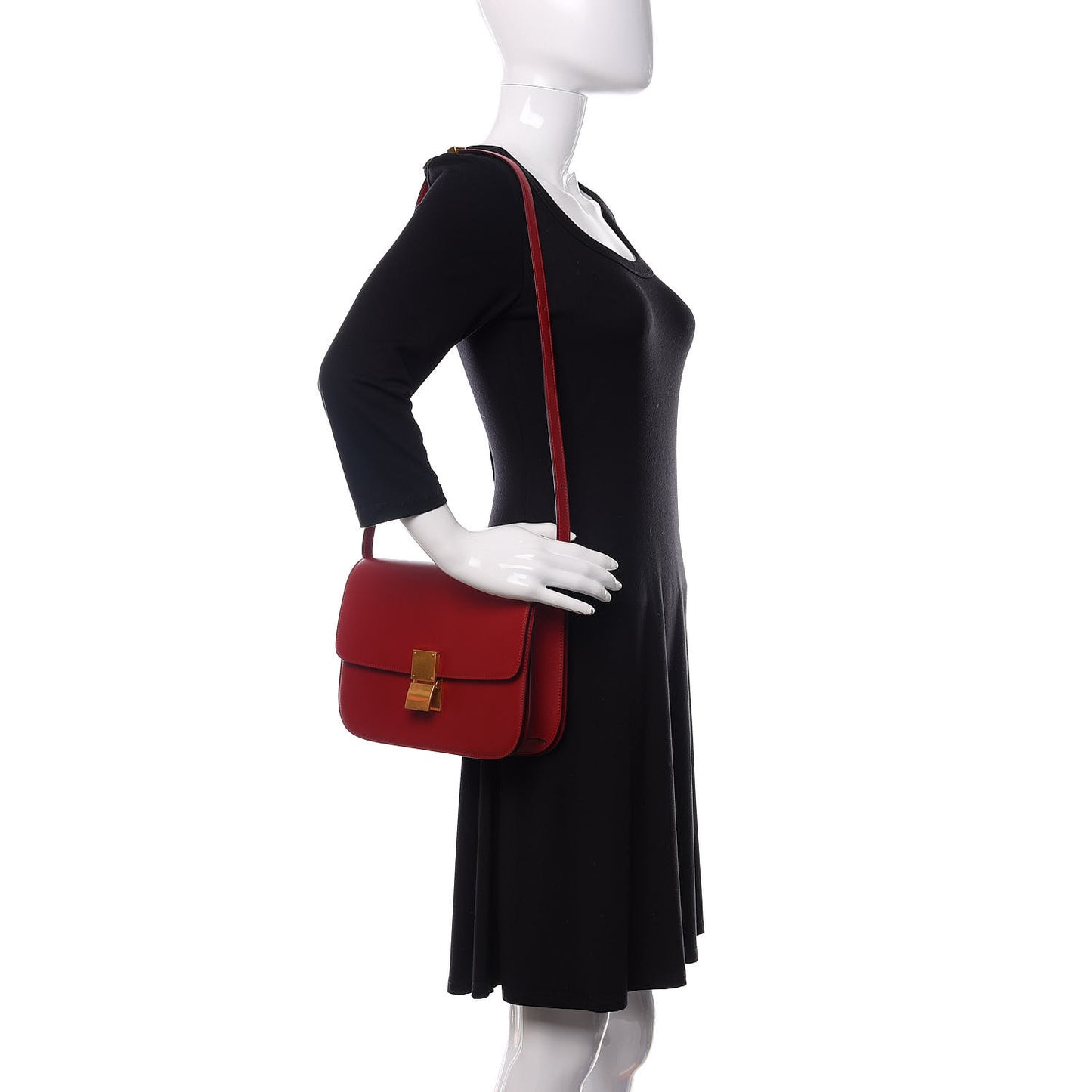 Box Calfskin Medium Classic Box Flap Bag Red