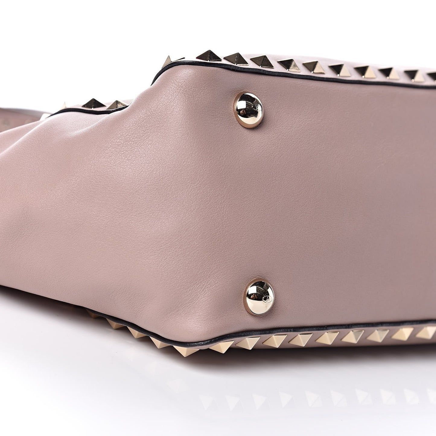 Vitello Small Rockstud Tote Poudre