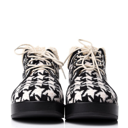 Gucci Optical Tweed Faux Shearling Houndstooth Victor Lace Up Ankle Boots 36 White Black 2 of 5