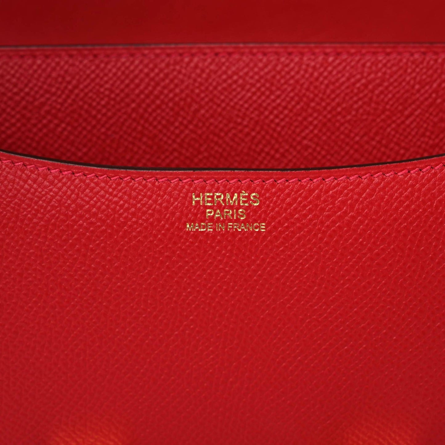 Epsom Constance 24 Rouge Casaque