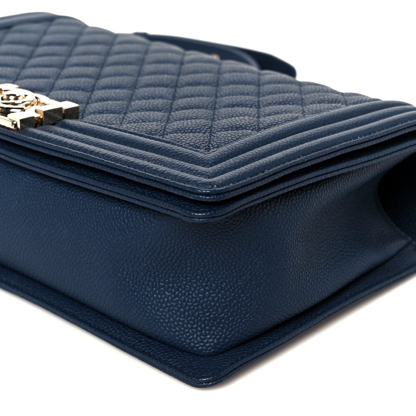 Caviar Quilted New Medium Boy Flap Blue