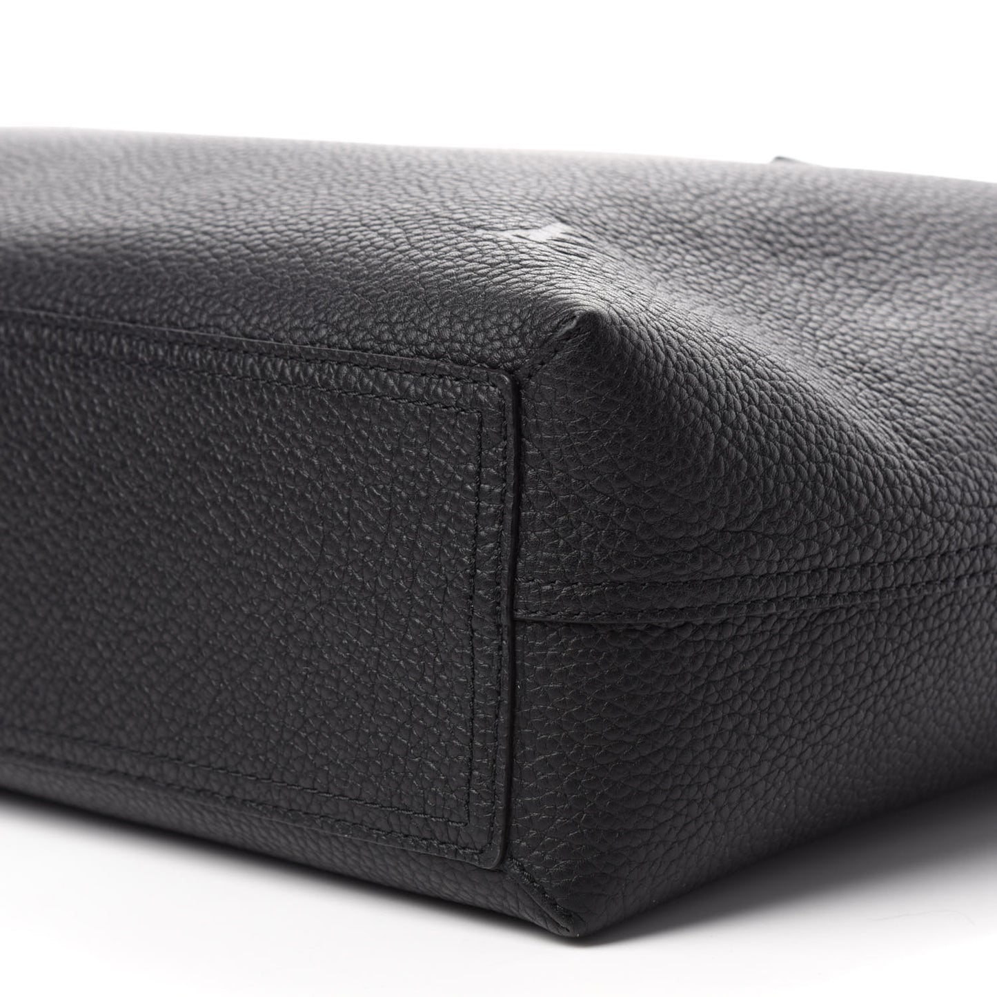 Taurillon Monogram Eclipse Cabas Voyage Black