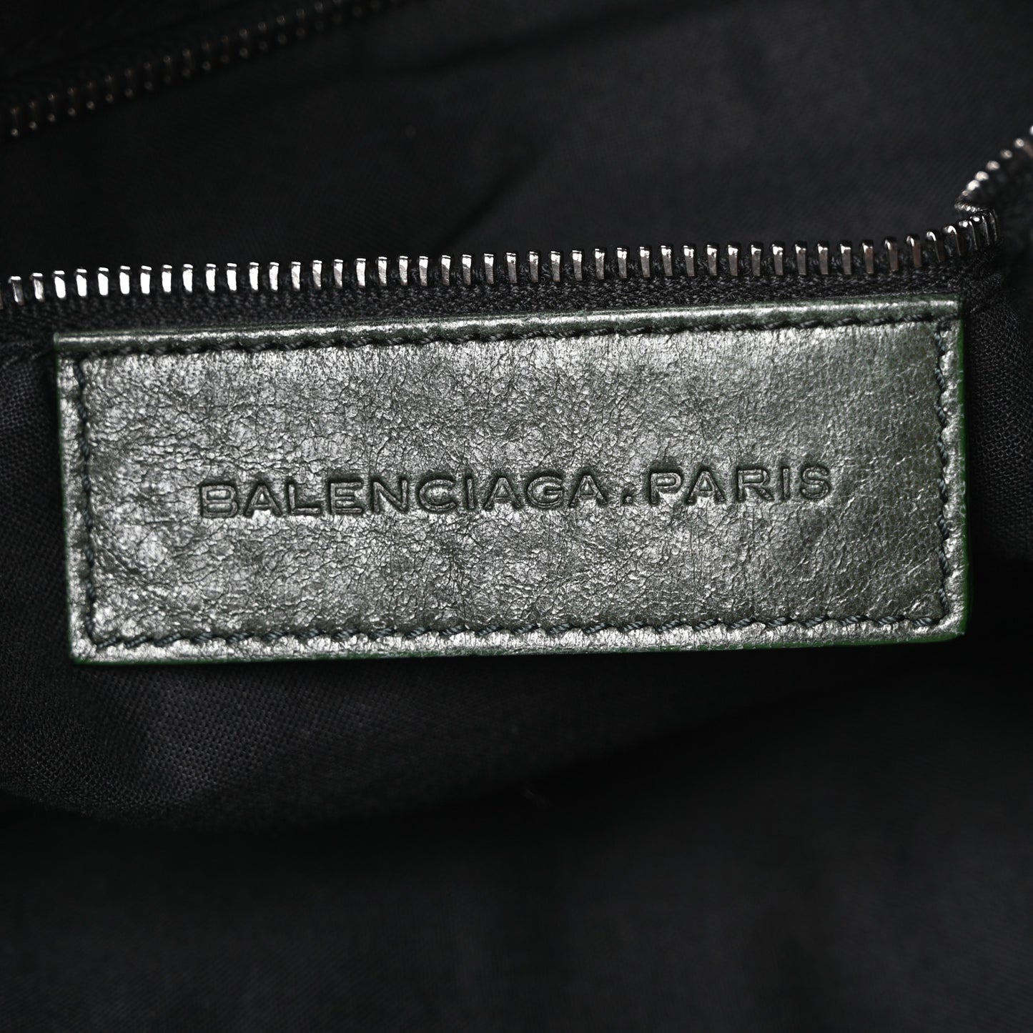 Agneau Classic Hardware Day Hobo Green