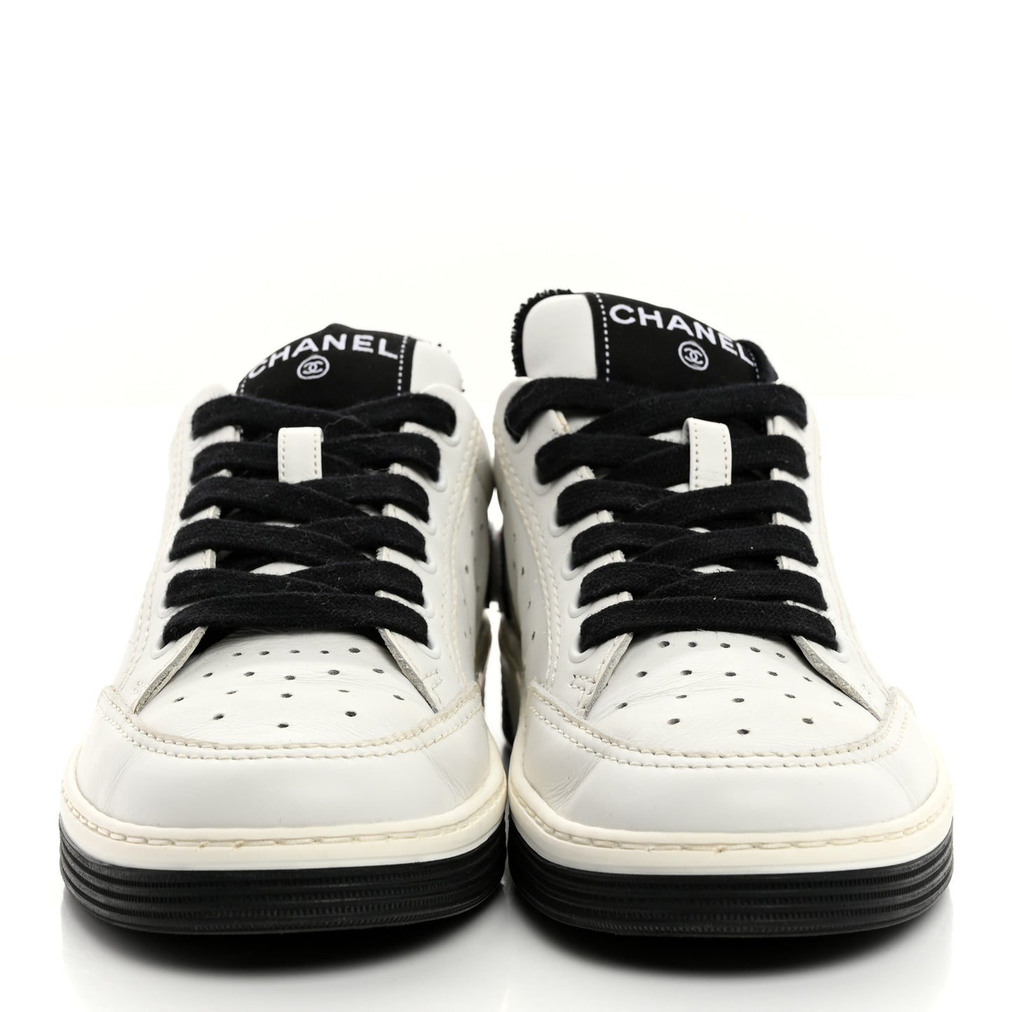 Calfskin Womens Logo Sneakers 35 Black White