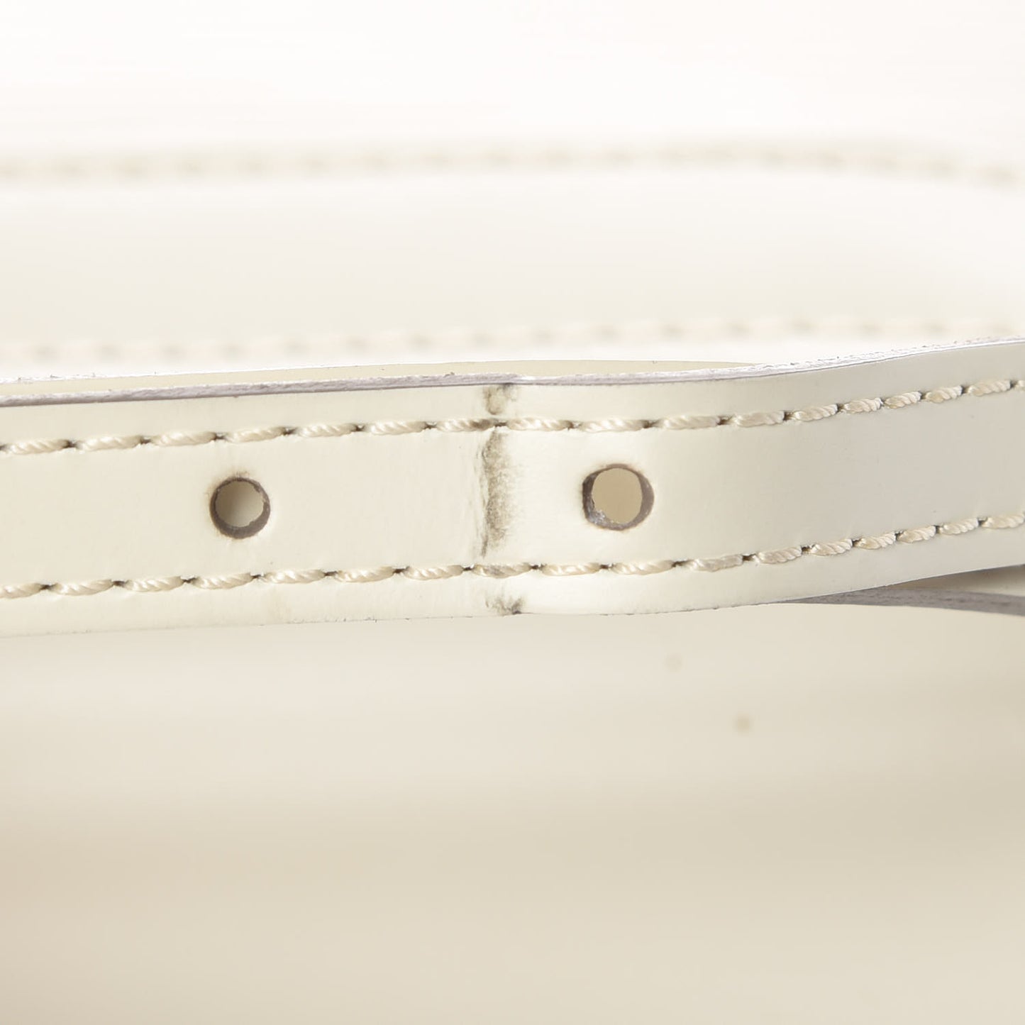 Epi Montaigne Clutch Ivory
