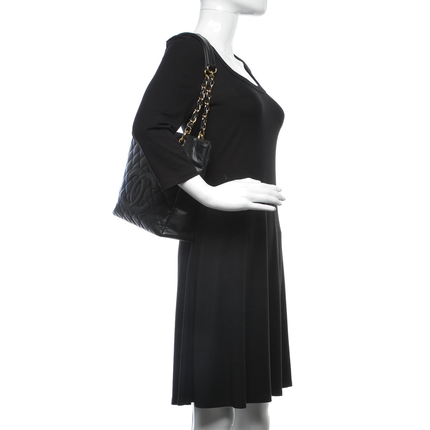 Caviar Quilted Petit Shopping Tote PST Black