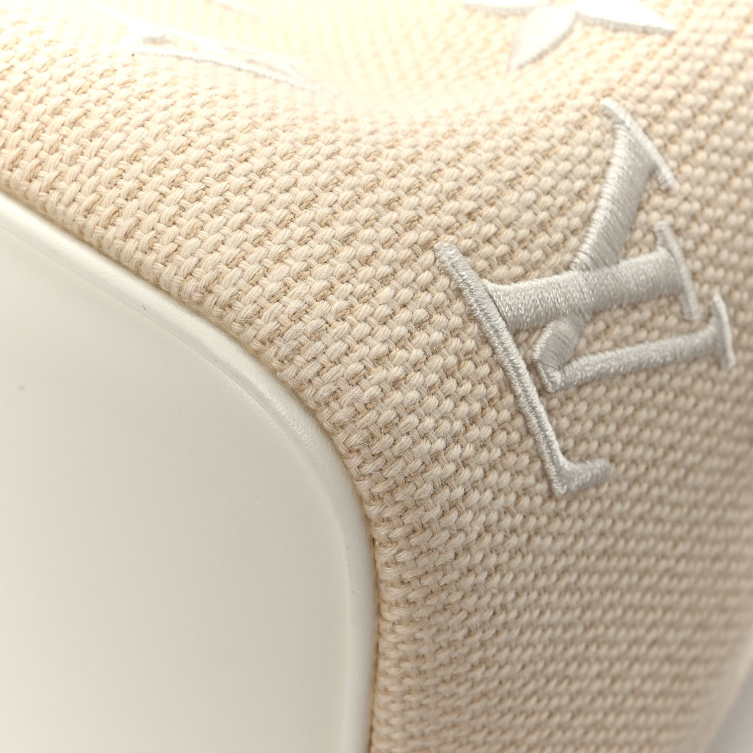 Louis Vuitton Cotton Monogram Embroidered Neonoe MM Beige White 9 of 9