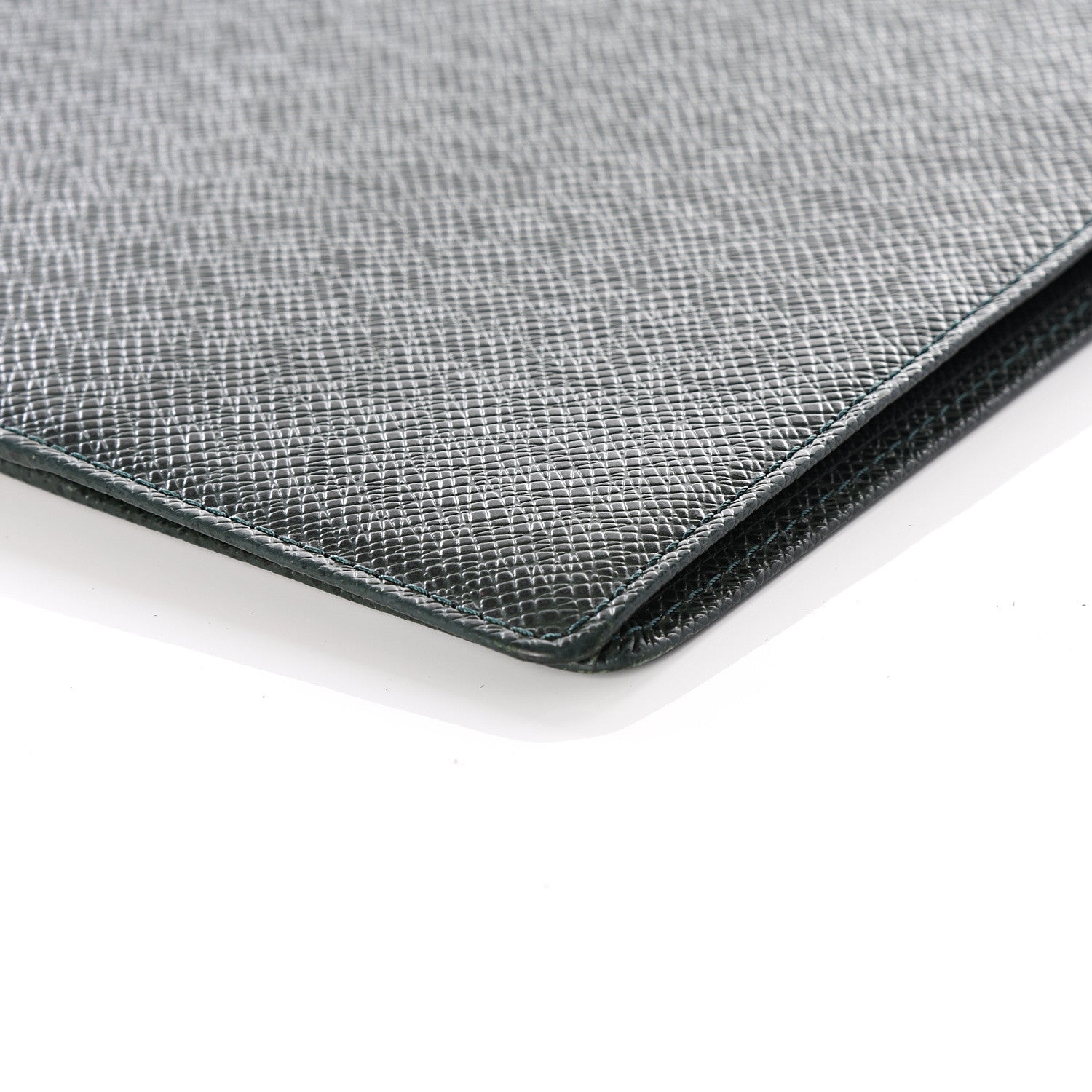 Louis Vuitton Taiga Notepad Cover Epicea 7 of 12