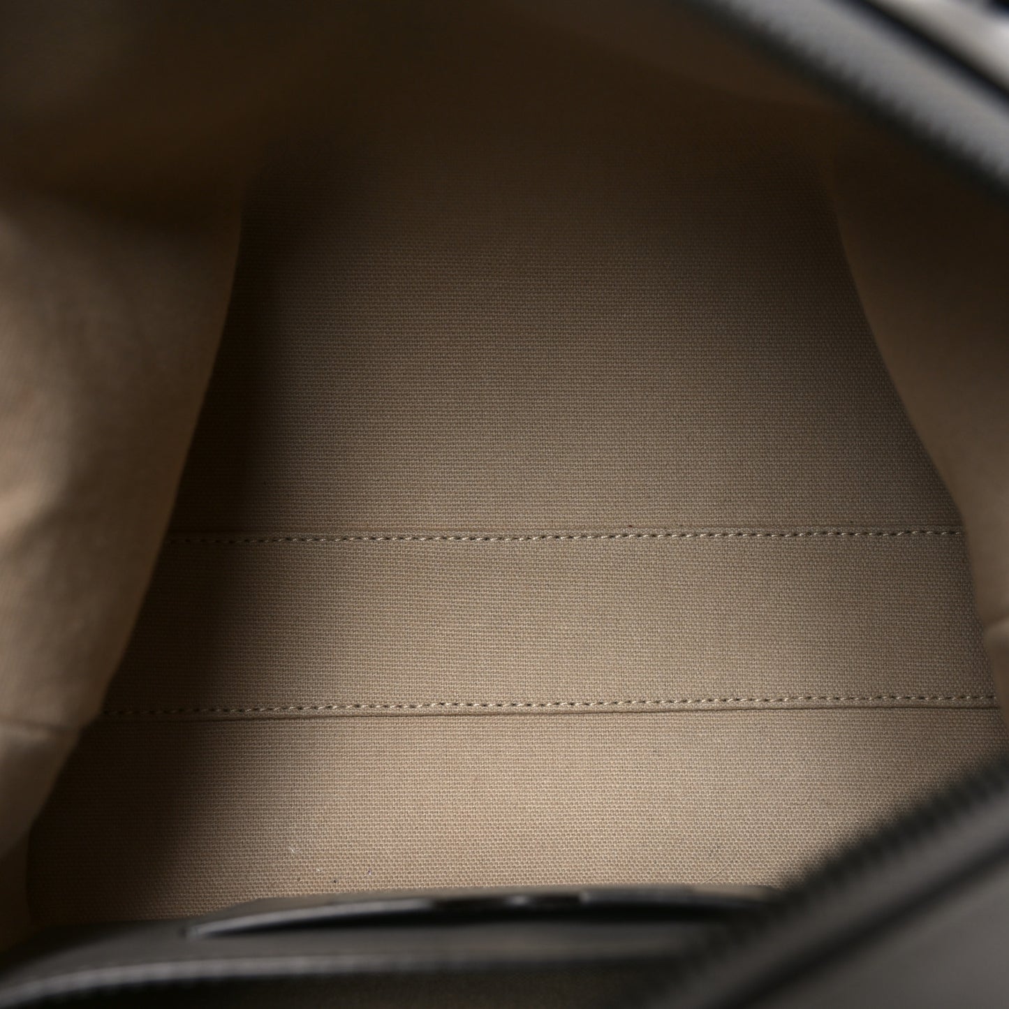 Calfskin Small Soft Antigona Pearl Grey