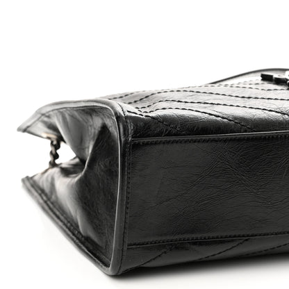 Saint Laurent Crinkled Calfskin Matelasse Monogram Medium Niki Shopper Tote Black 9 of 10