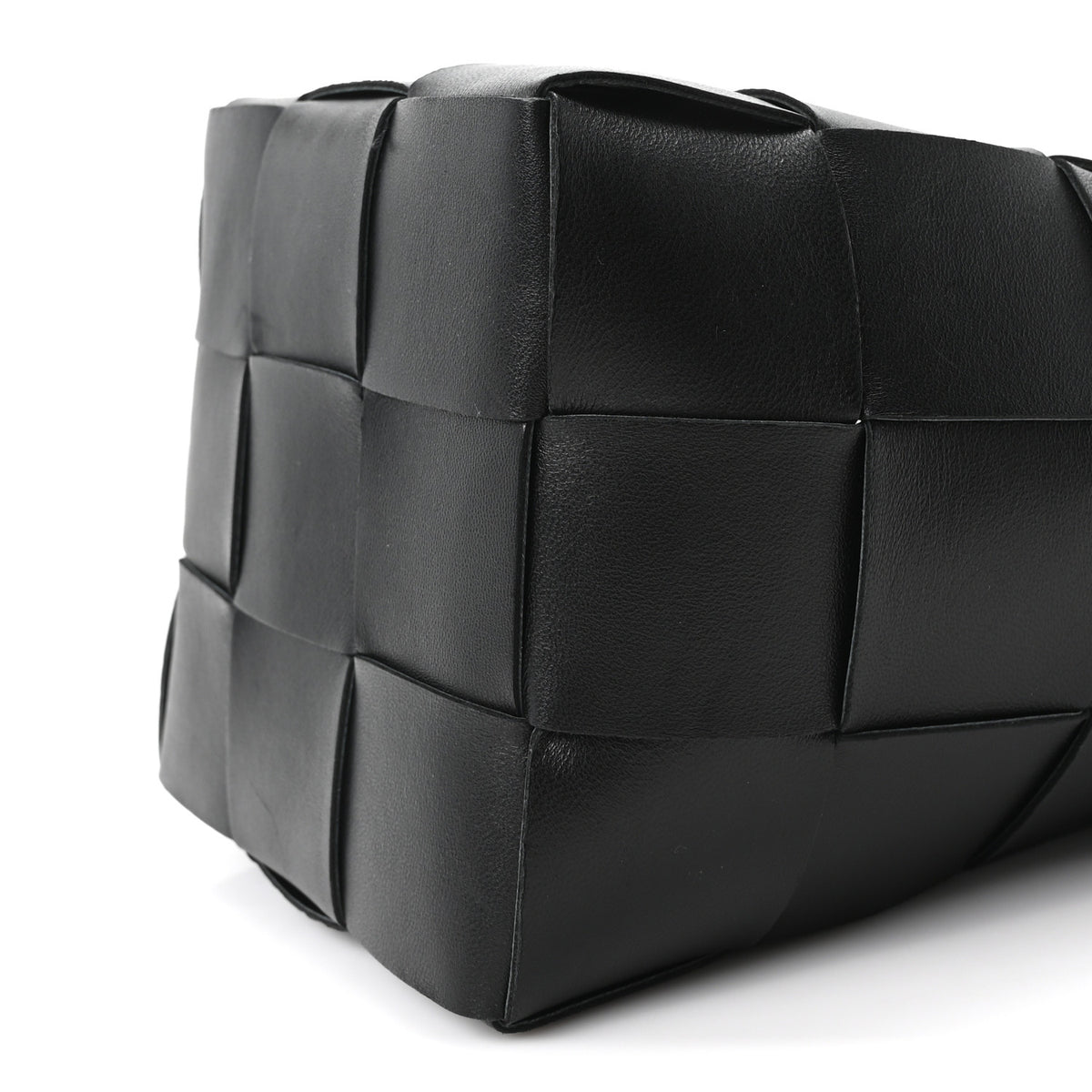 Bottega Veneta Nappa Maxi Intrecciato Cassette Bucket Bag Black 9 of 9