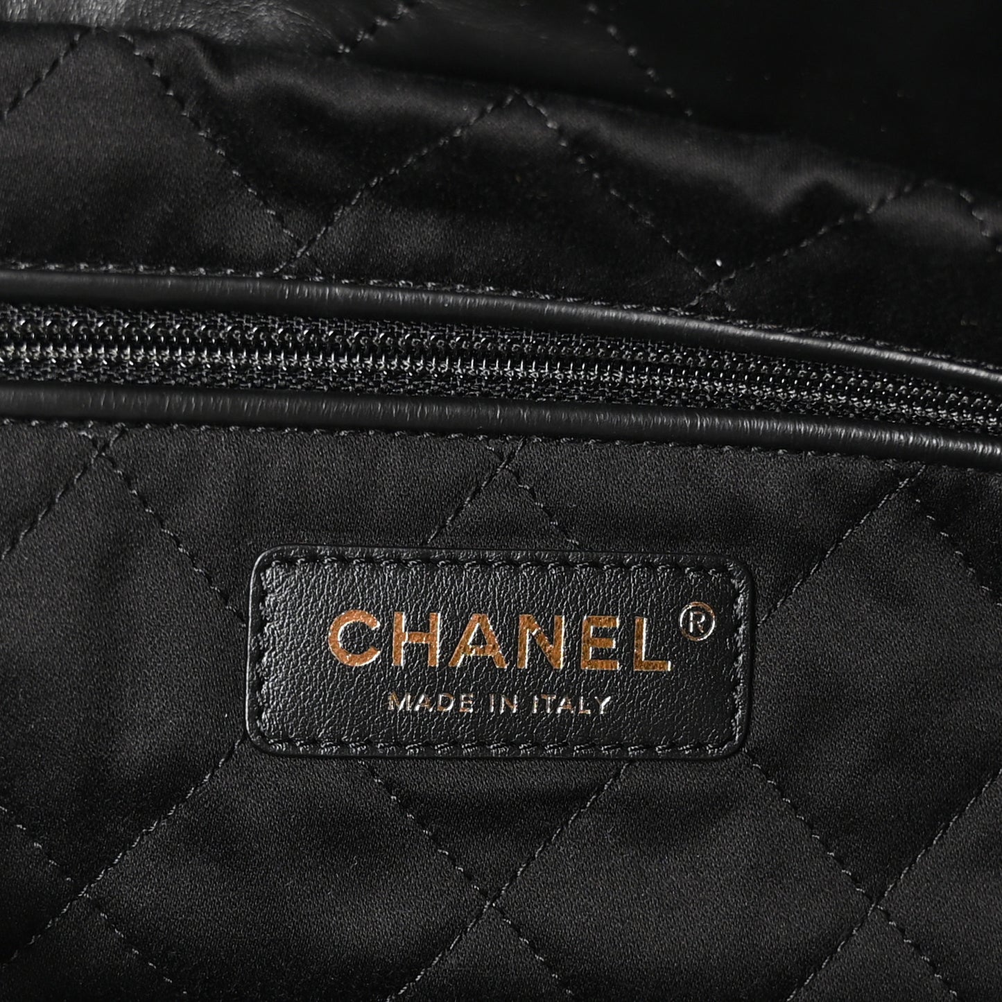 Calfskin Quilted Large Chanel 22 Black White
