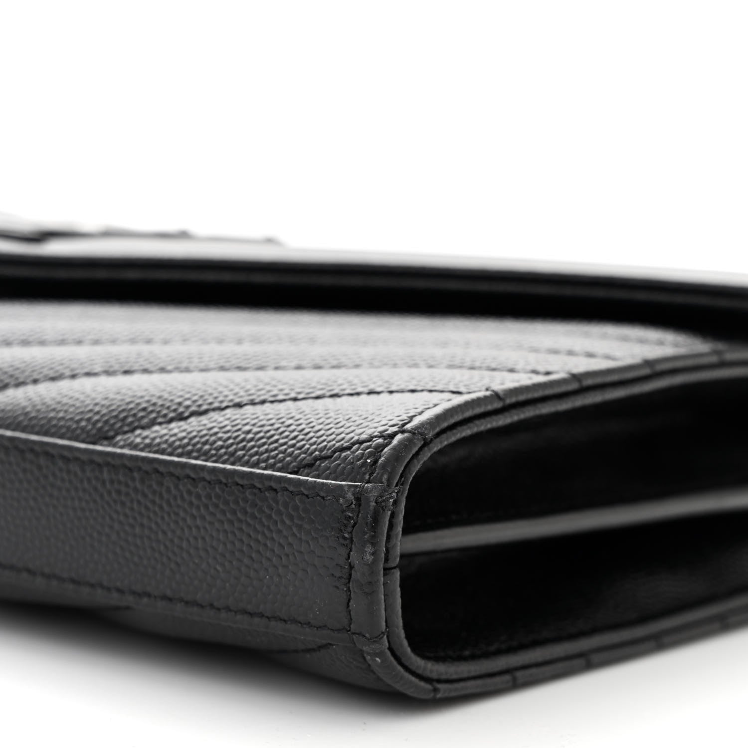 Saint Laurent Grain De Poudre Matelasse Chevron Monogram Monochrome Chain Wallet Black 10 of 11