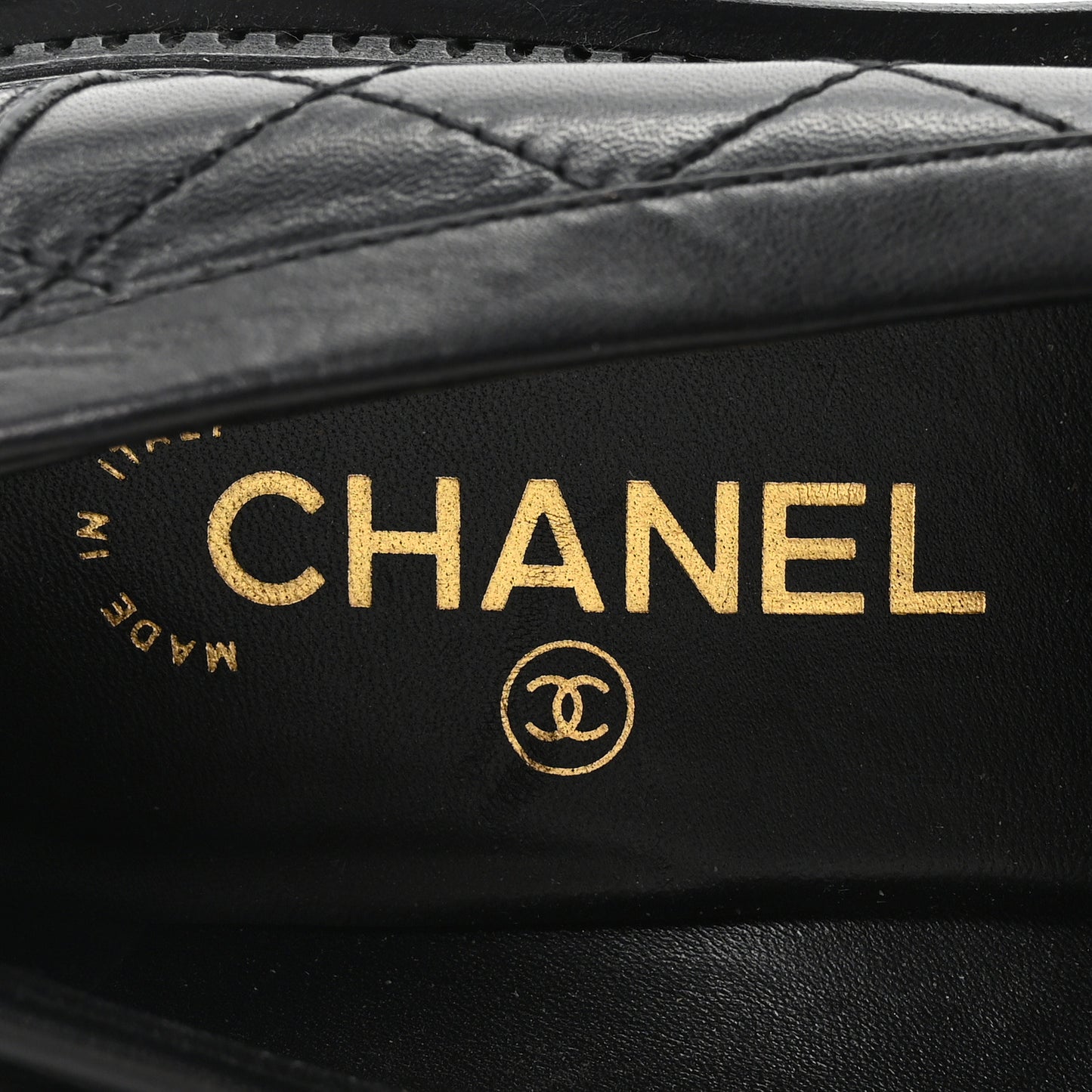 Calfskin Quilted CC Mocassin Loafers 38.5 Black