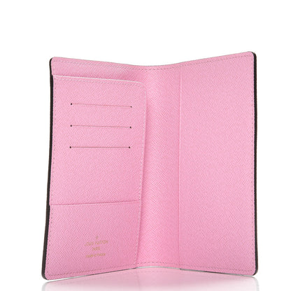 Louis Vuitton Monogram 2016 Christmas Animation Passport Cover Rose Ballerine 5 of 6