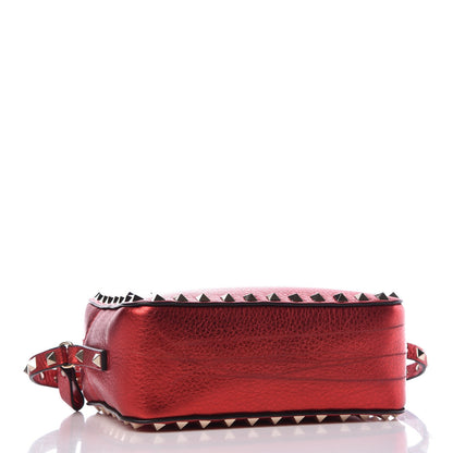 Valentino Garavani Metallic Pebbled Calfskin Rockstud Camera Crossbody Bag Rosso Valentino 4 of 10