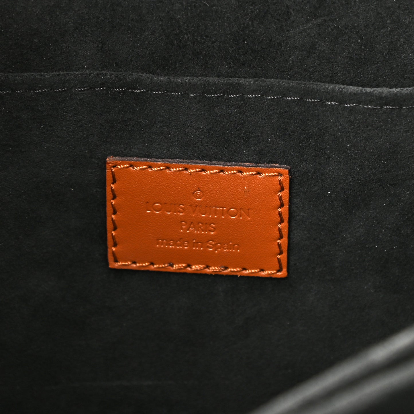 Reverse Monogram Dauphine MM