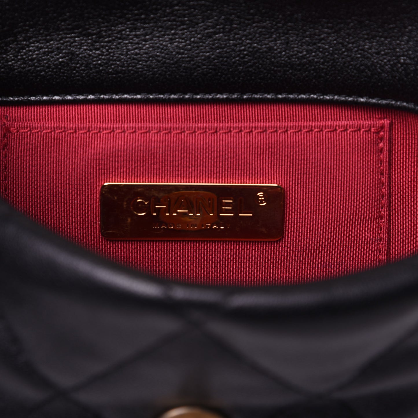 Lambskin Quilted 19 Waist Bag Black